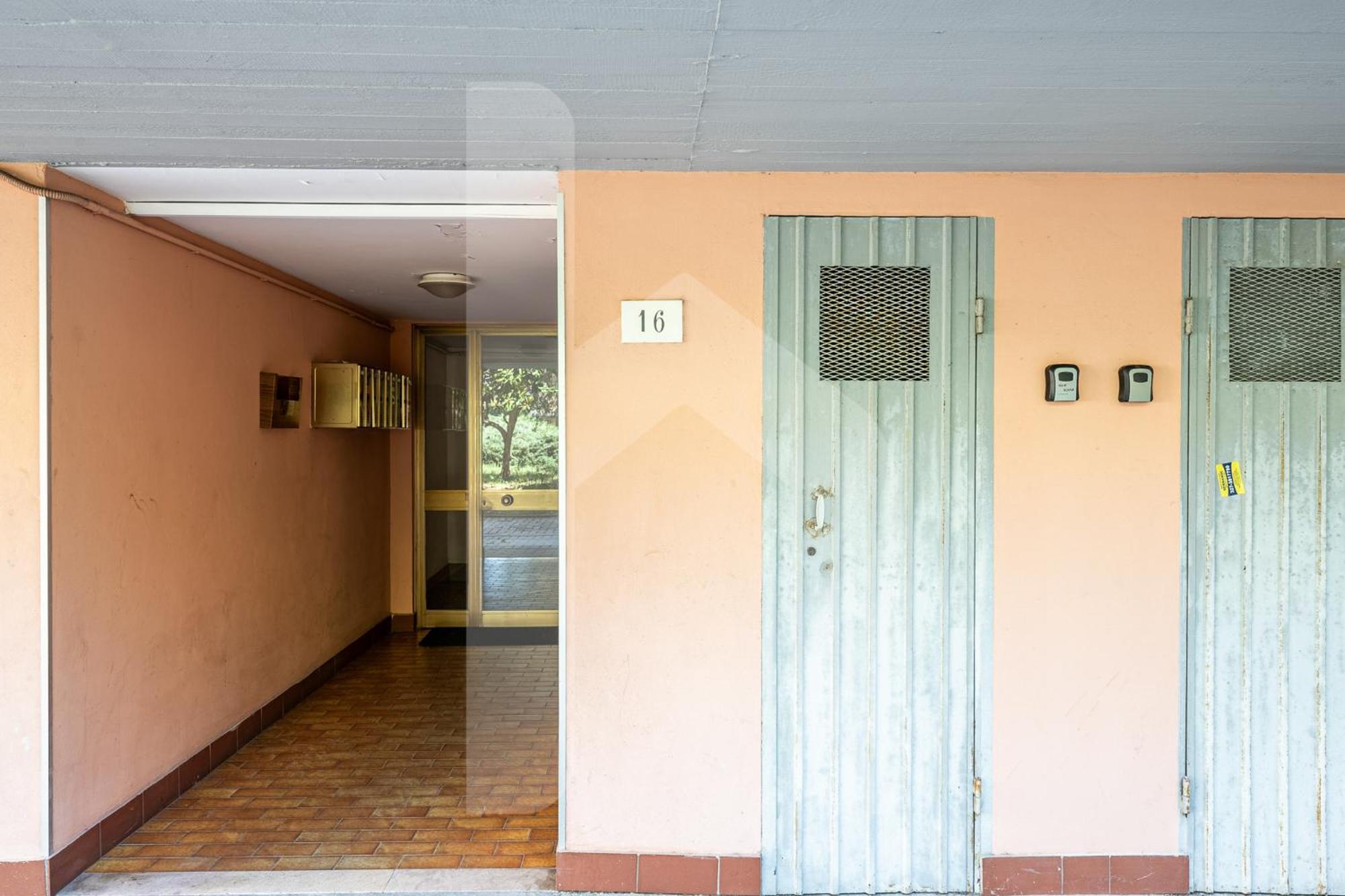 Homiday - New House - Aeroporto - Free Parking Appartement
